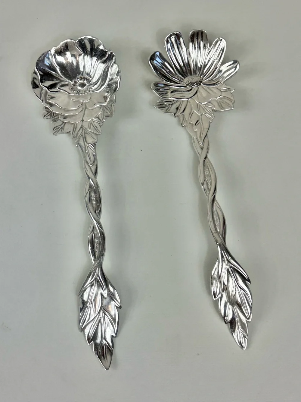 Fitz and Floyd Botanical Floral Classic Silver Plate Serving Utensil Spoon Set